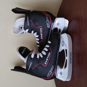 Easton Toddler Ice skating boots size 11Y
